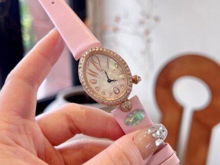 Breguet Queen of Naples reine de naples high quality ladies Swiss quartz movement women's watch The design was inspired by the world's first wristwatch created by Breguet's masters for Caroline Murat, Queen of Naples. The collection is characterized by a unique and curvaceous design with a goblet-shaped case and movement that expresses the modern woman's femininity in a stylish and elegant form. It is a poetic expression of the softness and femininity of the modern woman in an elegant form.