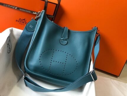 Replica Hermes H083435 Evelyne III 29 Shoulder Bag Silver Hardware Blue