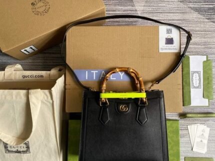 Replica Gucci Diana small tote bag top handle bag 660195 Black